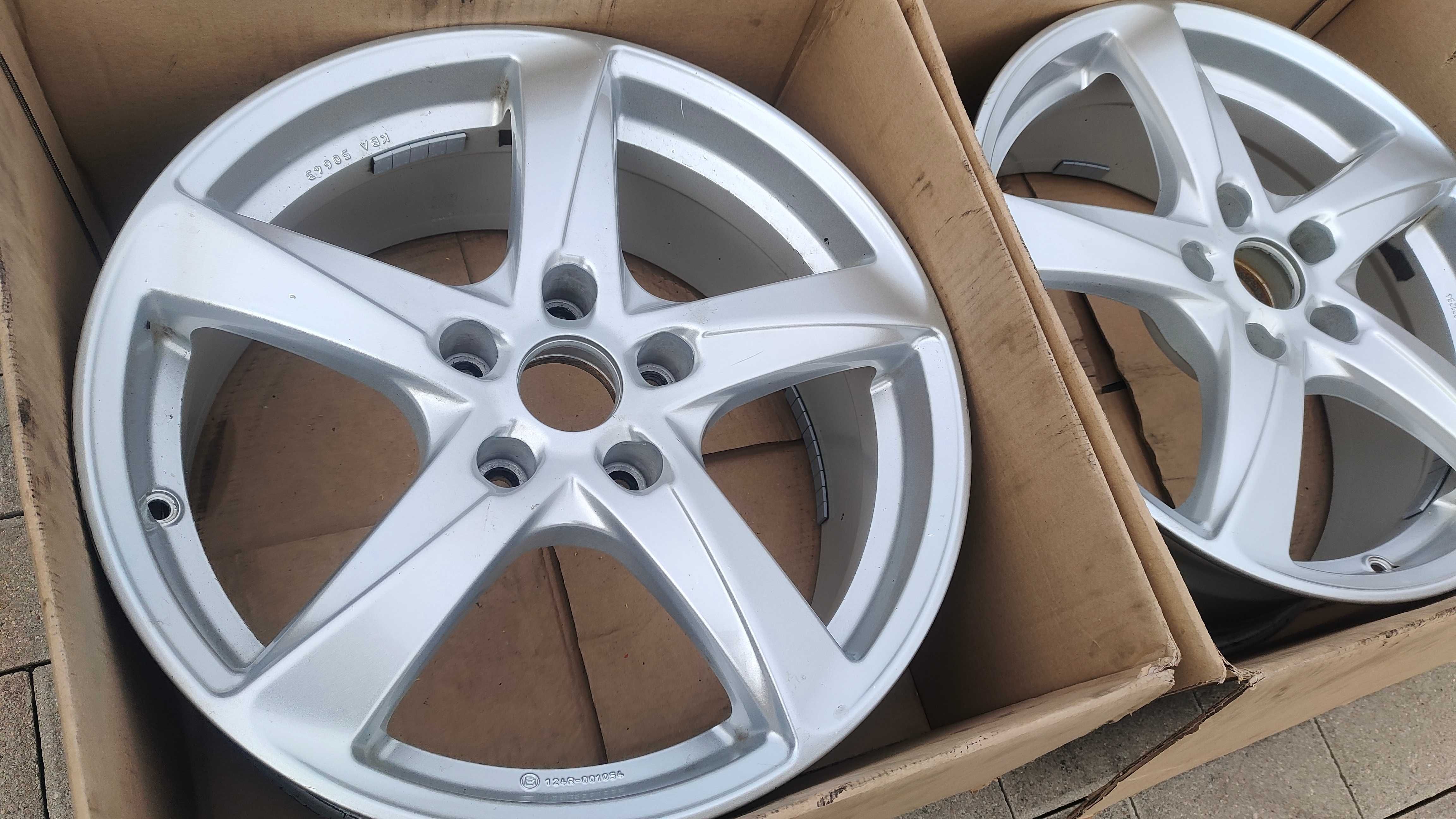 Felgi Aluminiowe BMW VW T5 T6 18 5x120 7.5J ET45
