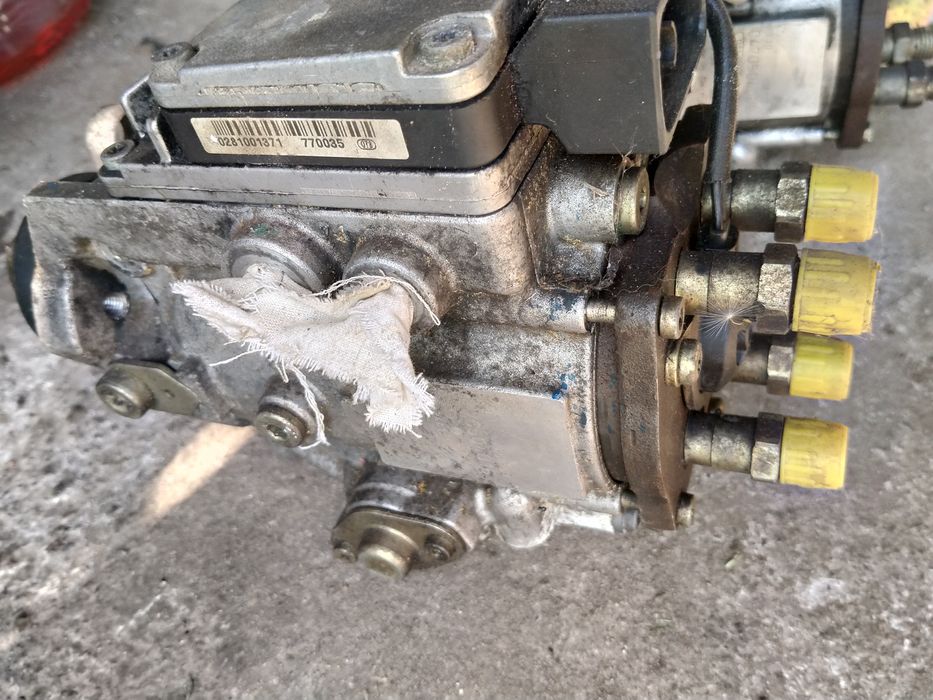 Продам топлевний насос Опель вектра В