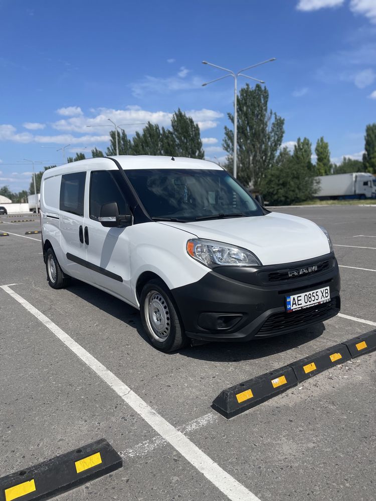 Фіат добло на автоматі 2.4 газ/бензин Ram promaster city