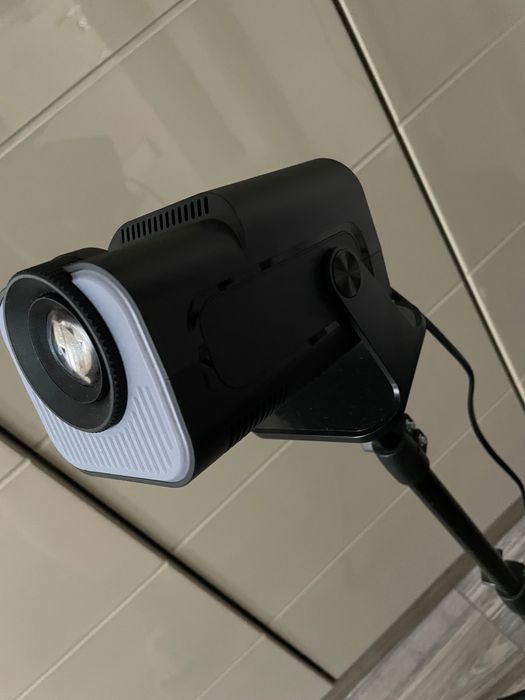 Projektor Magcubic HY320 MINI + Statyw