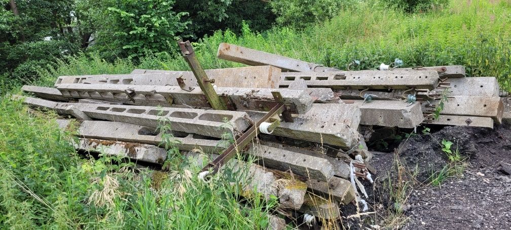 Słupy energetyczne stal drut zbrojeniowy zbrojenie