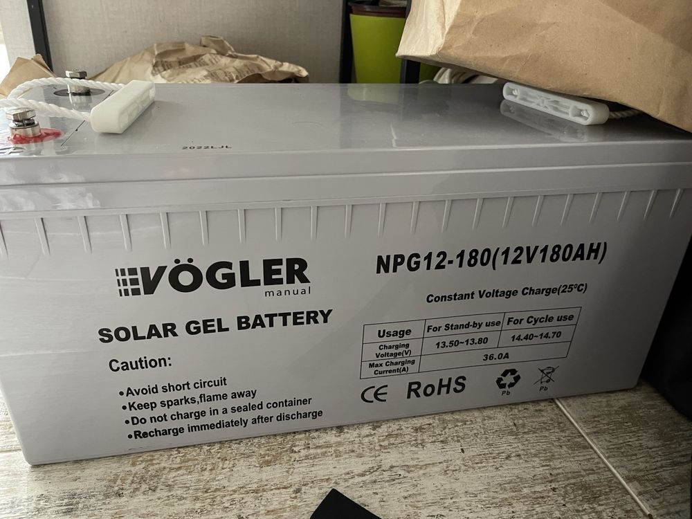 Гелевий акумулятор 12v Vogler 180 Ah