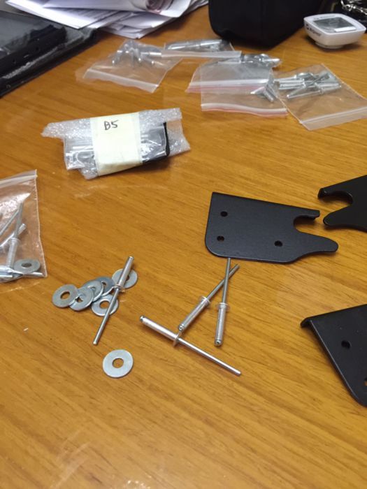 Forra lateral da mala de audi A4 B5 B6 B7, suporte chapeleira