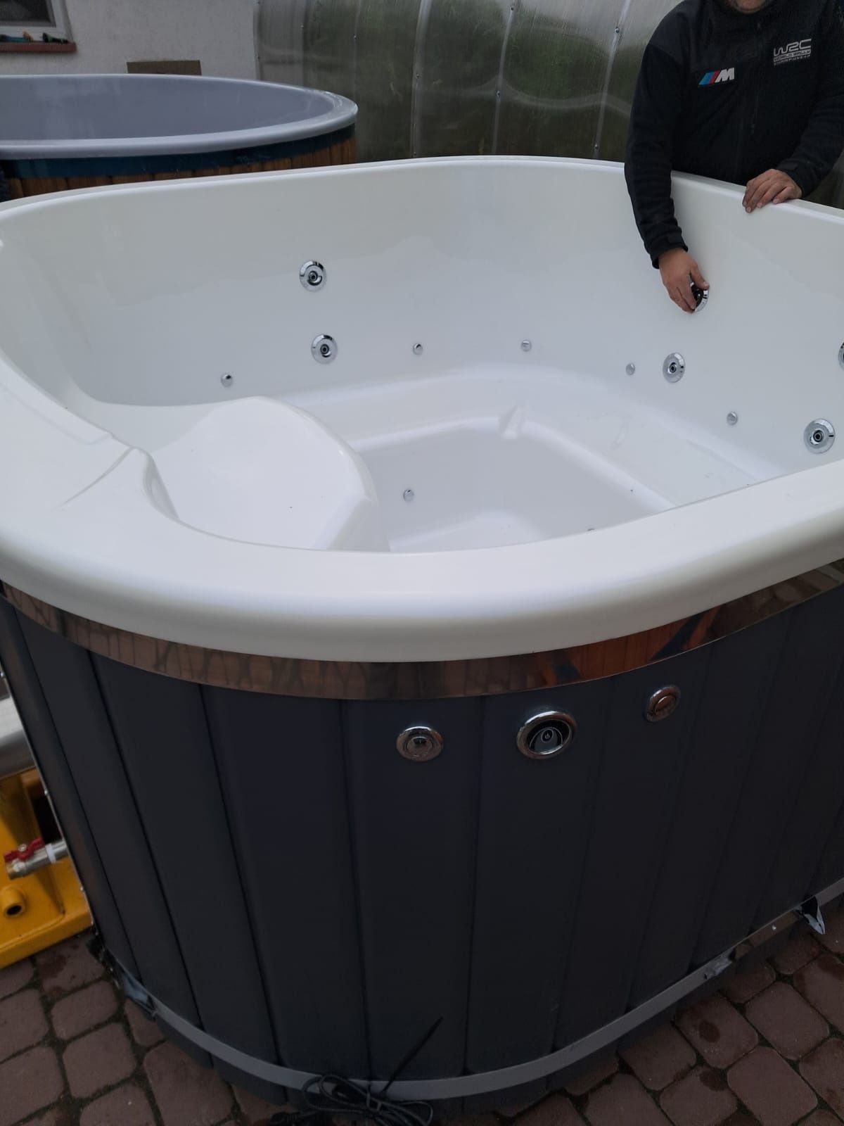 Balia ogrodowa ruska bania jacuzzi basen beczka