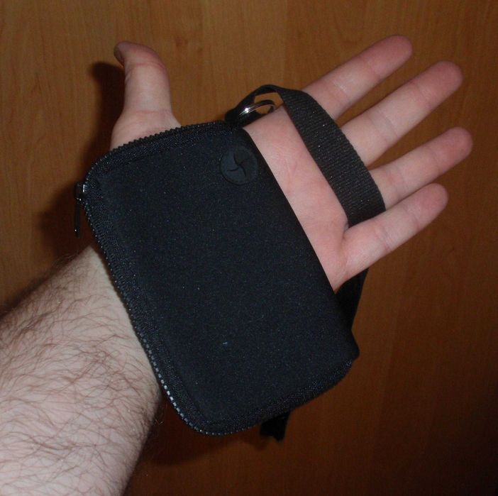 Неопреновый чехол Fred Perry Bag Phone 13/9 см для телефона, денег,mp3