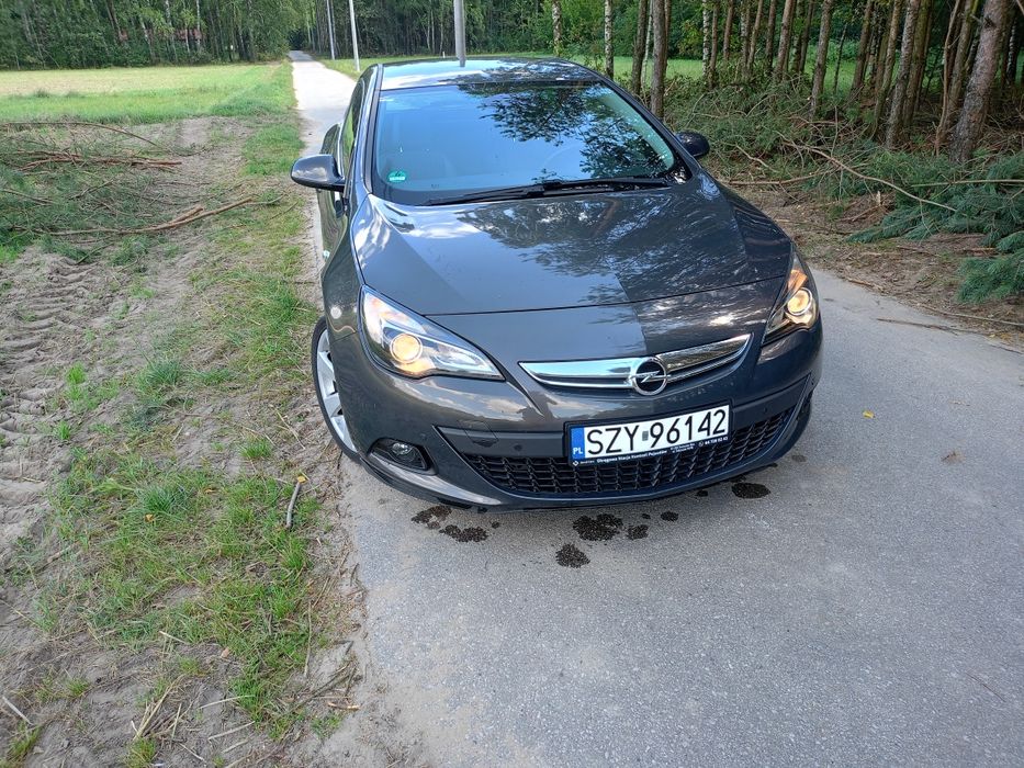 Opel astra J GTC 1.4T