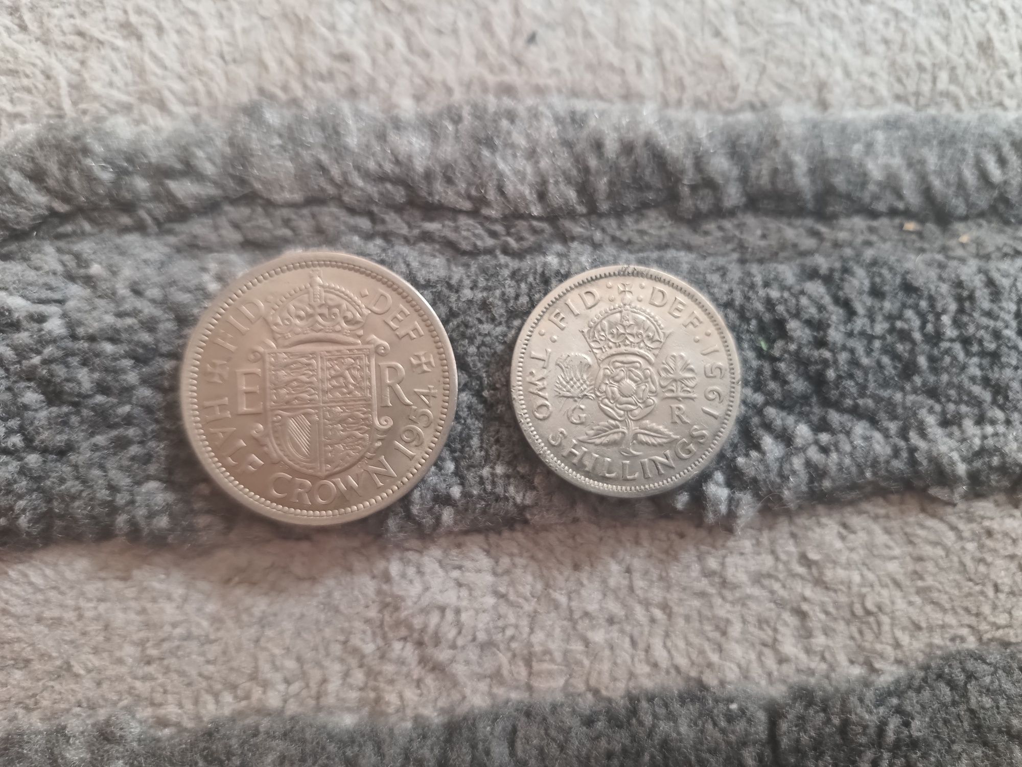 Stare angielskie monety szyling i korona