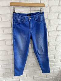 Jeansy spodnie z elastyną marki F&F do kostek rozmiar S