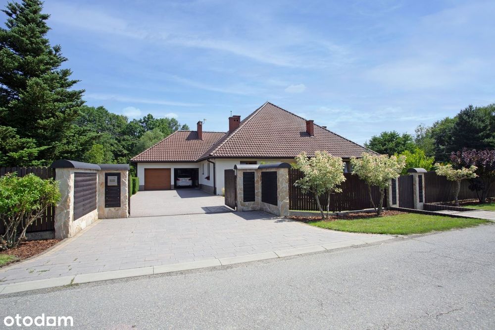 Przestronny dom  gotowy do zamieszkania Tomice- od Właściciela