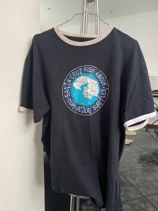 T-shirt azul-marinho de homem