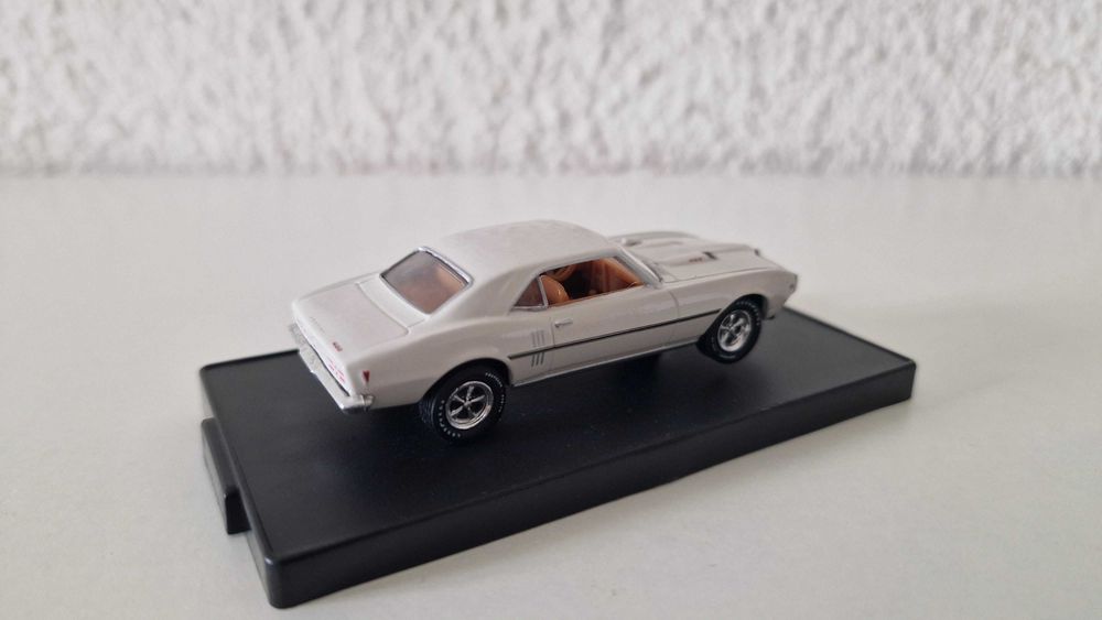 Pontiac Firebird «1968« 1:64