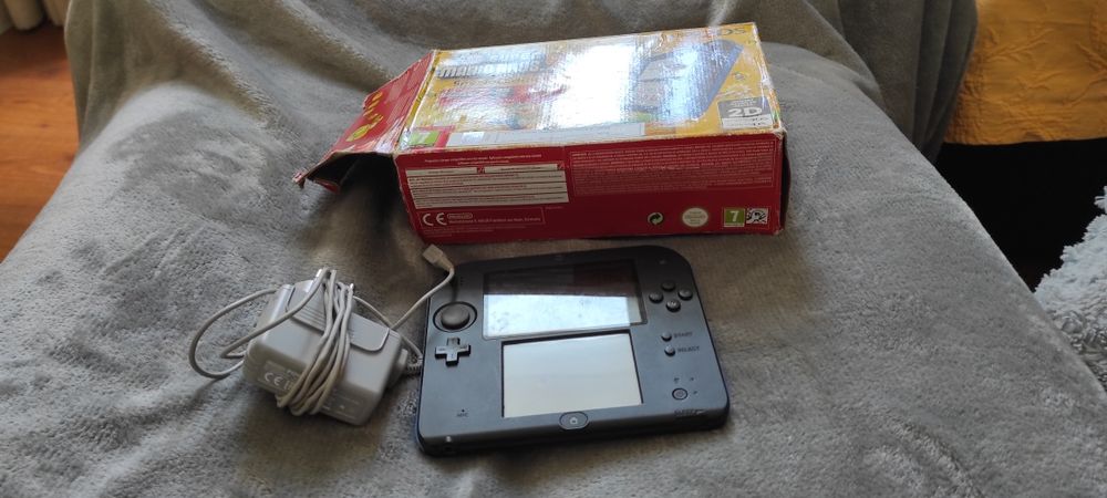 Nintendo 2DS Usada como nova