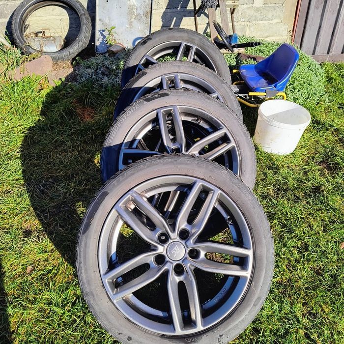 Felgi aluminiowe opony letnie 17 cali