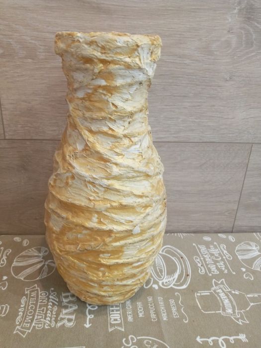 продам вазу хэнд мейд