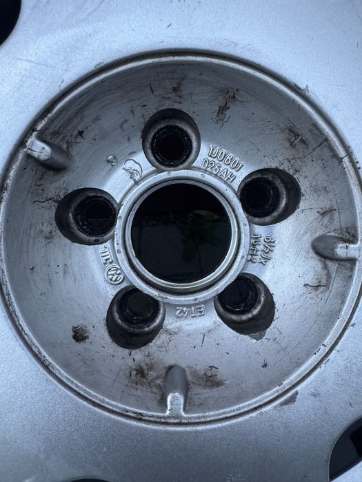 Легкосплавні диски R16