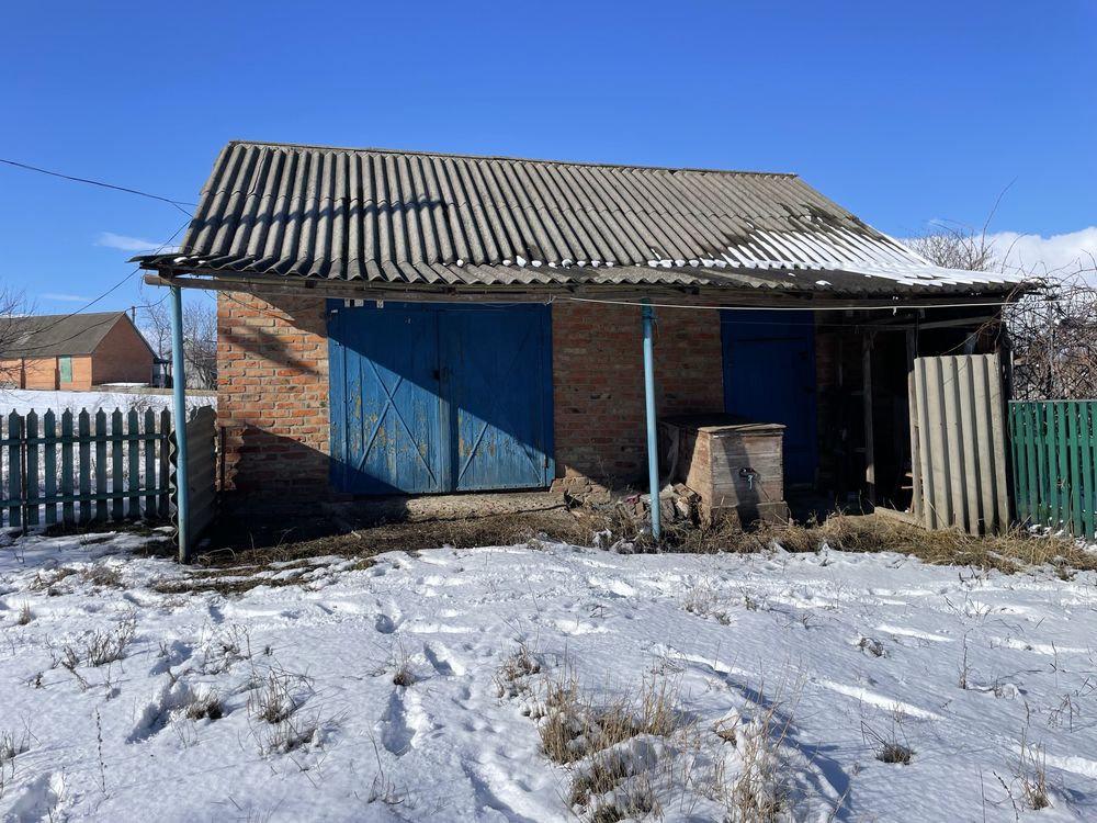 Будинок в селі з земельною ділянкою 85 сотих хата дом Полтавська обл