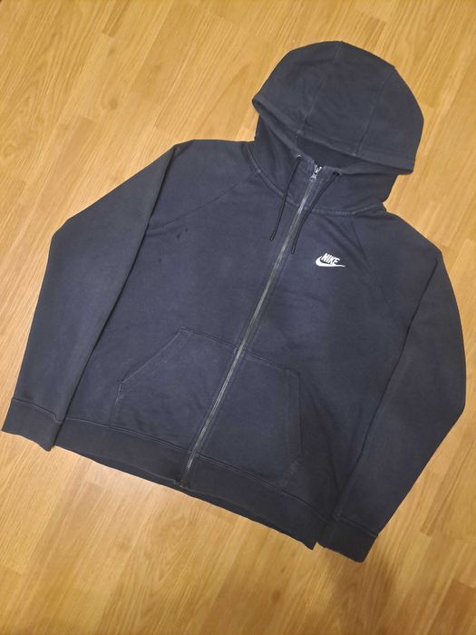 Зипка найк черная