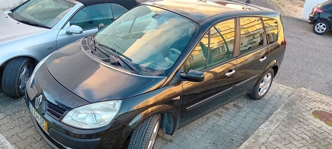 Renault Grande Scenic 7 lugares 1.5 diesel