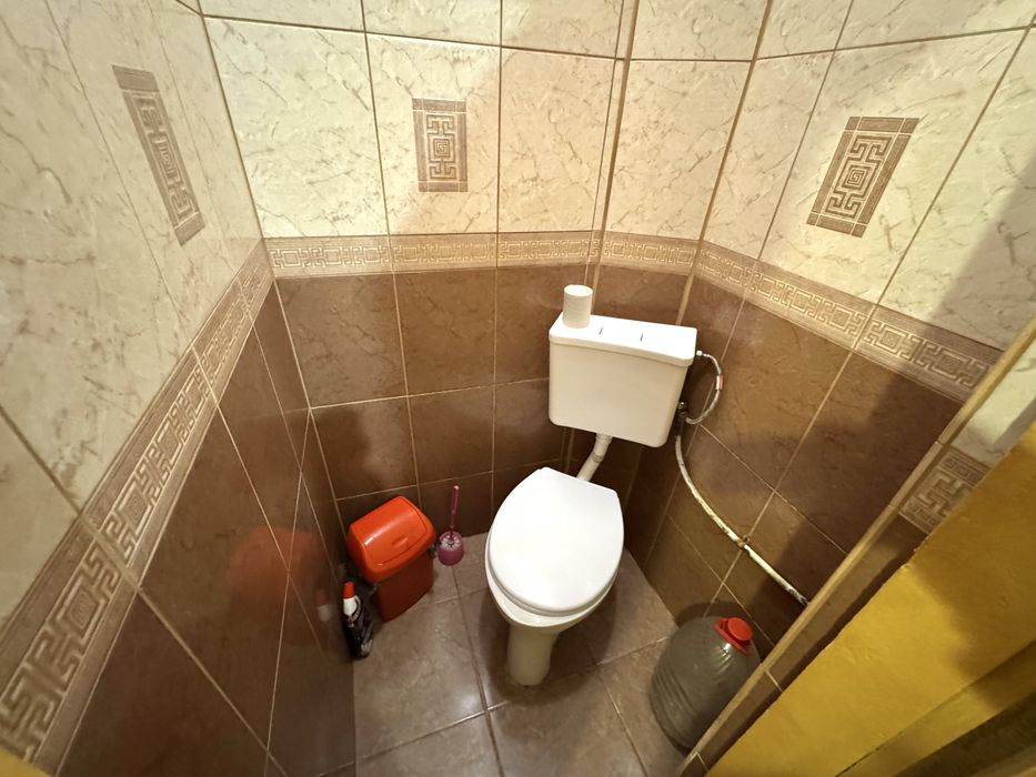 1к центр вул. Штефана Августина