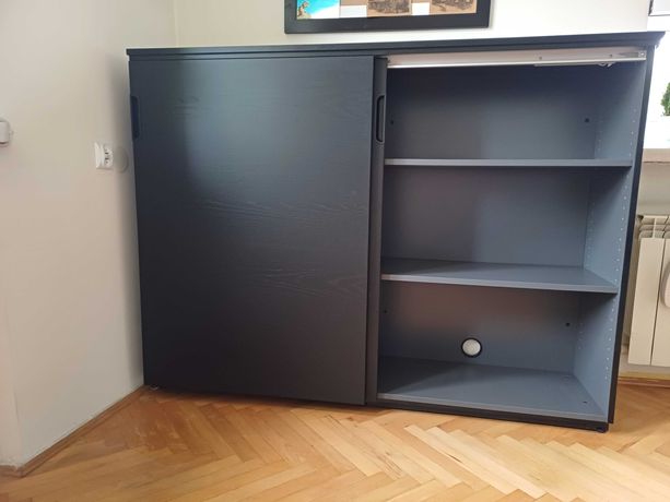 IKEA - Szafka z przesuwanymi drzwiami - GALANT - z zamkiem szyfrowym