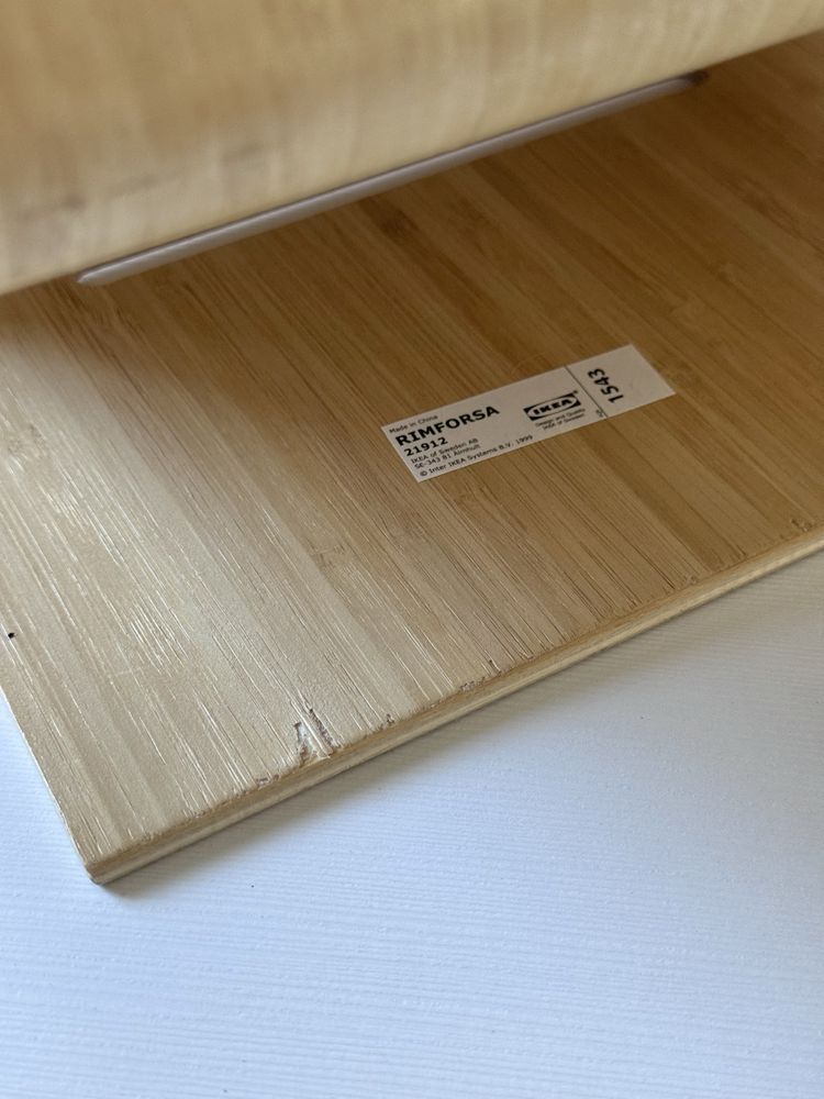 Bambusowa podstawka pod tablet Rimforsa Ikea