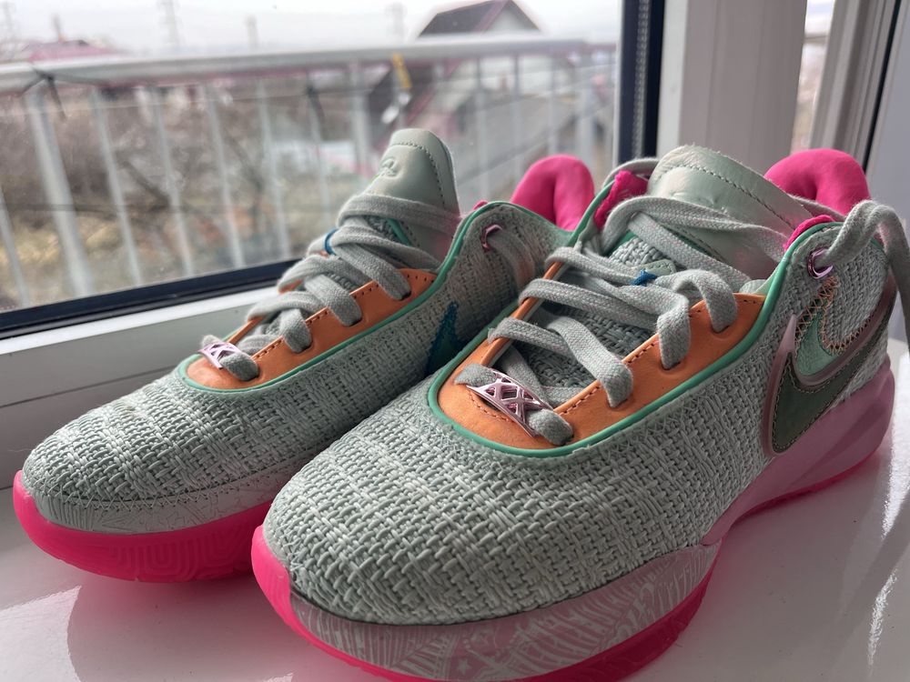 кросівки nike lebron XX