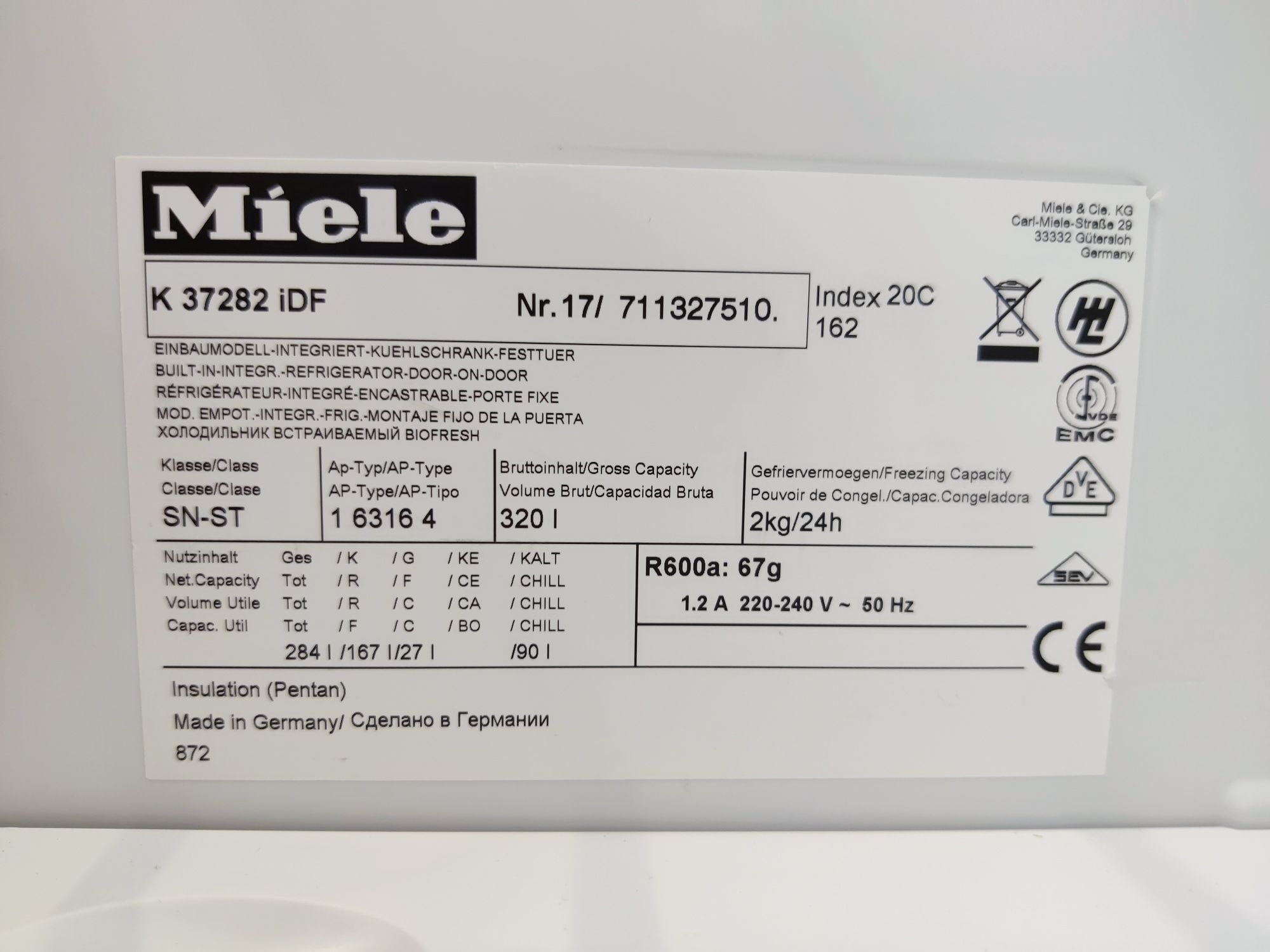 Встраиваемый цельный холодильник Miele™ К37282іDF+морозилка. 2019 год