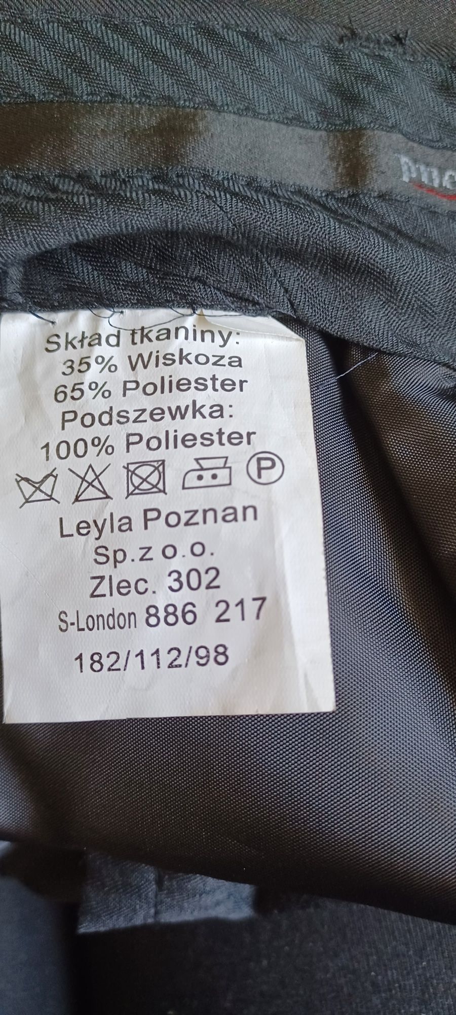 Spodnie męskie od garnituru