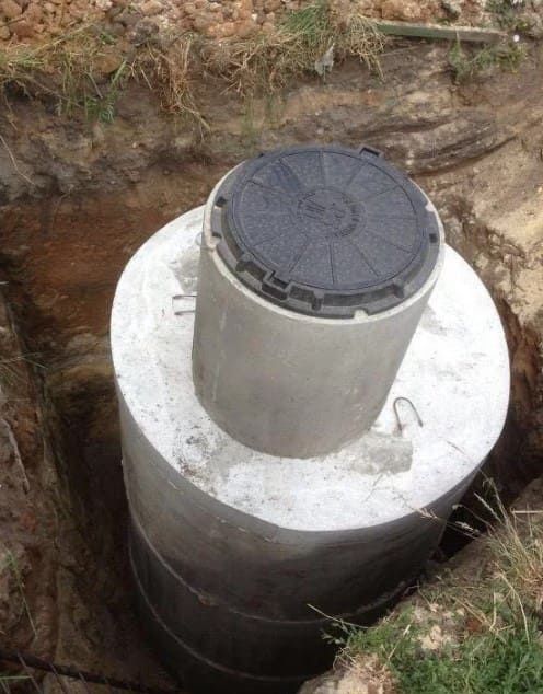 Монтаж септика і каналізації під ключ з кілець 15/17/20 куб.