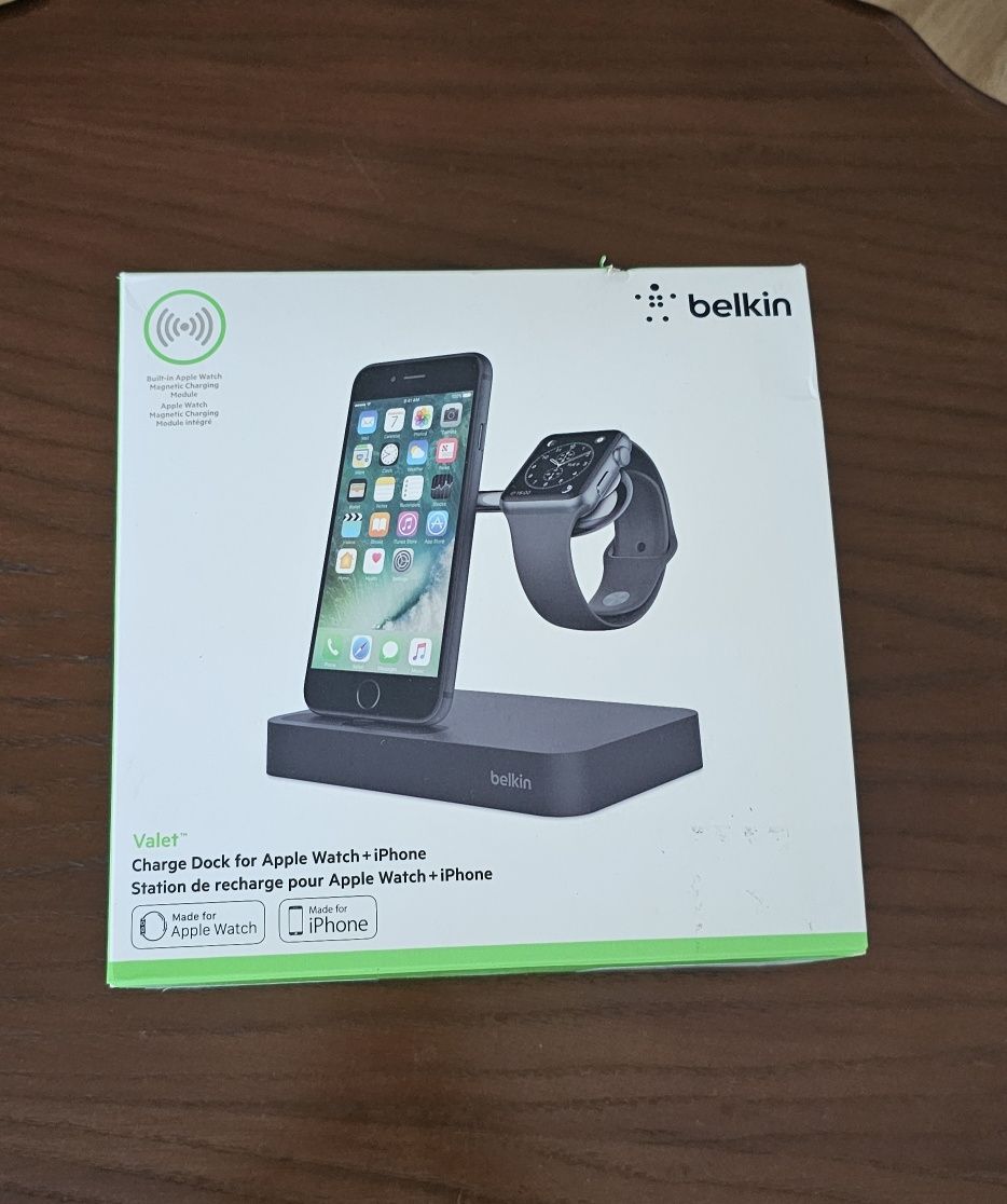 Зарядка Belkin для IPhone і Apple Watch