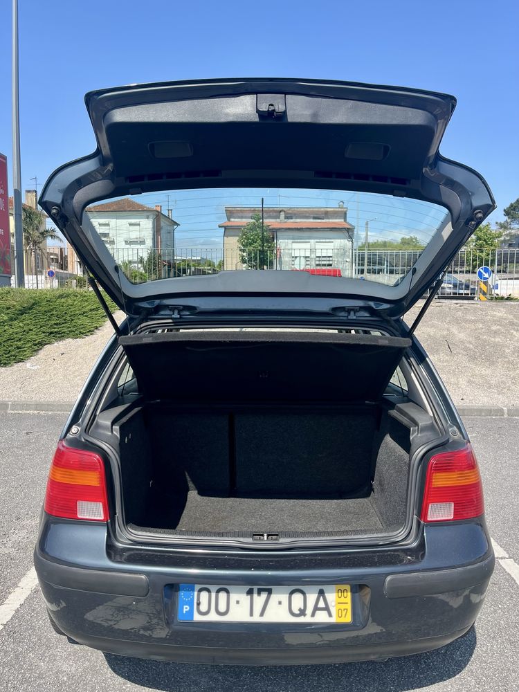 Volkswagen Golf 1.4 16v