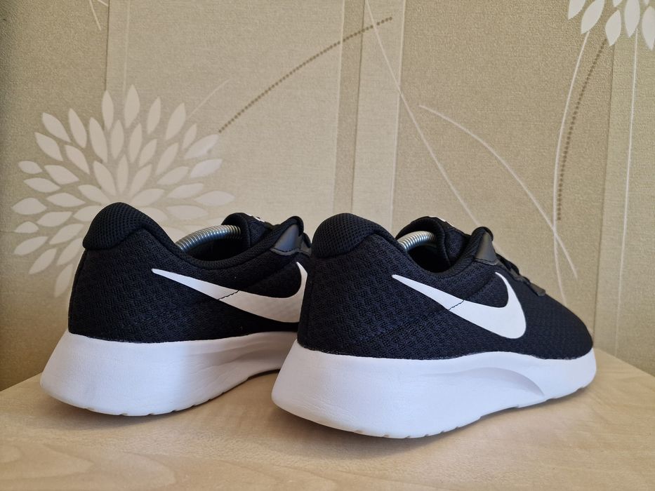 Кросівки Nike Tanjun оригінал розмір 45