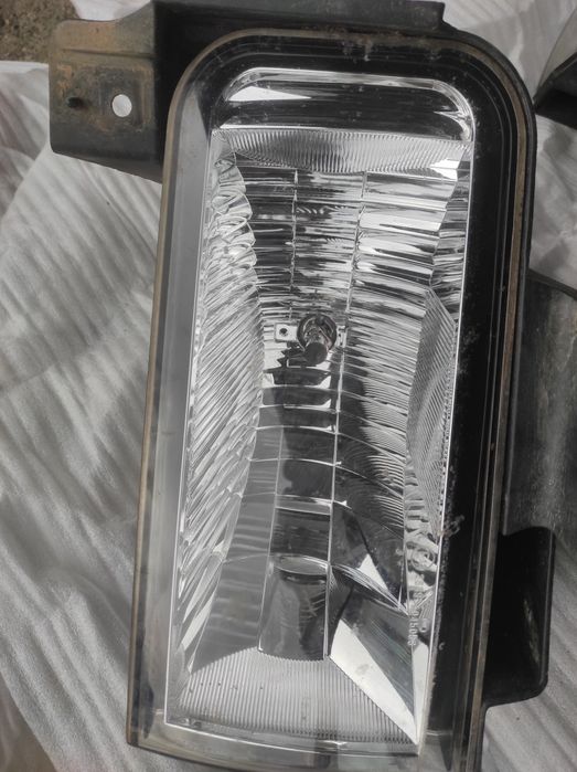 Оригінальна фара Toyota Land cruiser 100