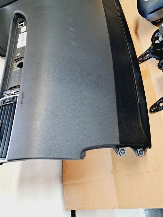 Audi a6 c6 Deska rozdzielcza kokpit pasy poduszki soul