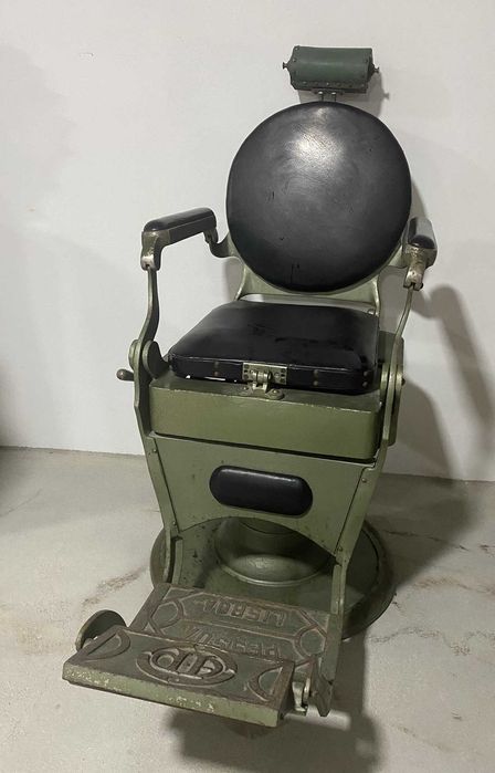 Cadeira de Barbeiro Vintage