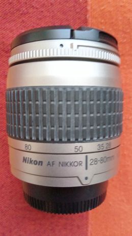 Nikon AF NIKKOR 28-80MM