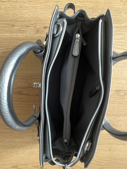 Продам жіночу сумку Picard