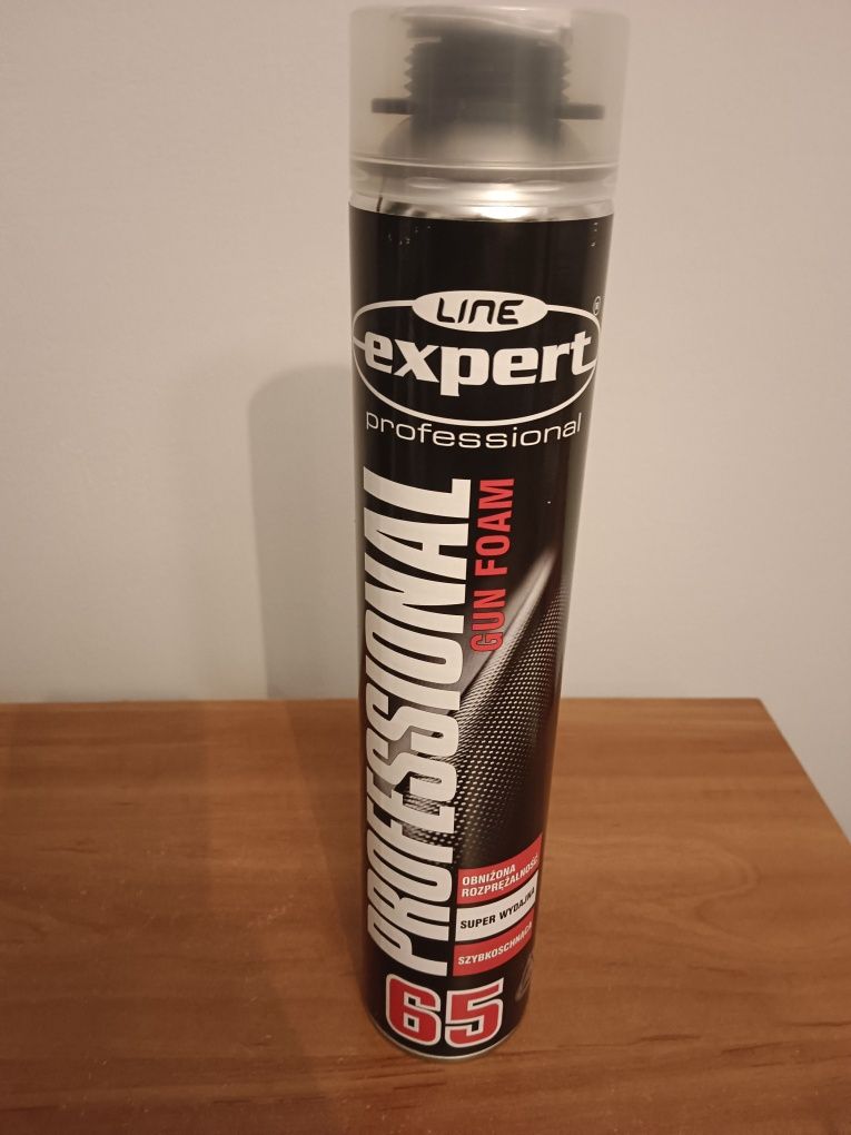 Piana montażowa Expert 830ml na pistolet