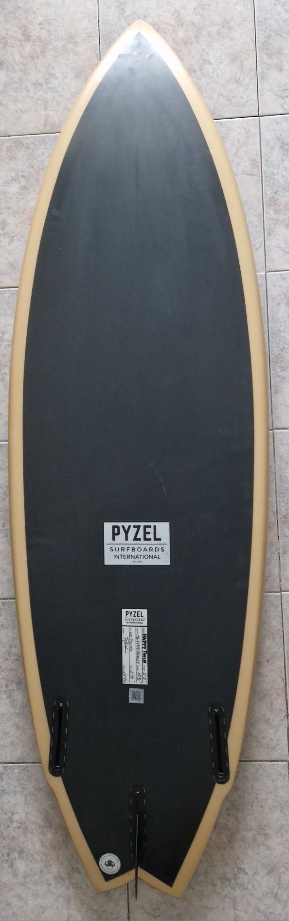 Prancha Pyzel Happy twin