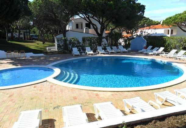 Apartamento T0 com piscina para Alugar na Aldeia da Falésia – SETEMBRO