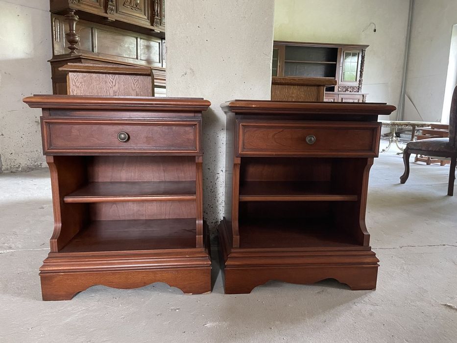 Шикарнючий севант буфет шафа Бельгія