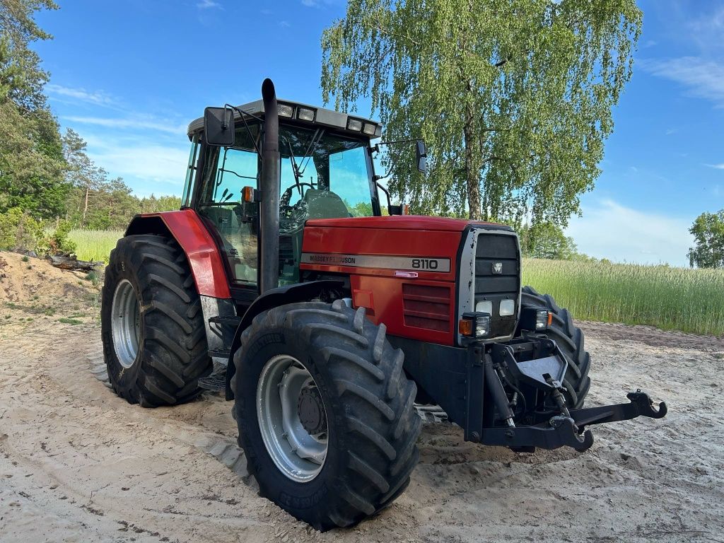 Massey Ferguson 8110