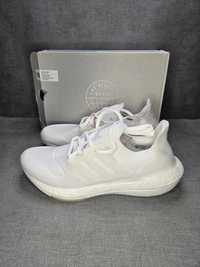 Adidas Ultraboost 22 Triple White r.44 2/3