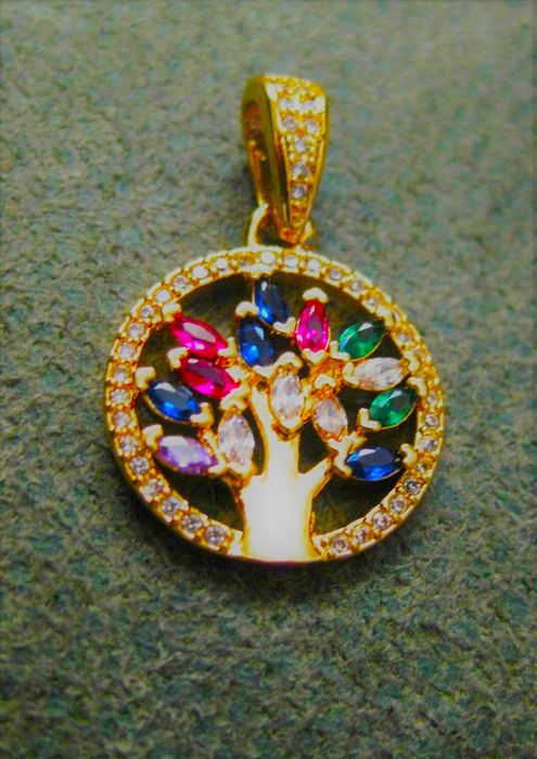 Colar Aço Dourado Arvore da Vida c/ Cristais Coloridos NOVO