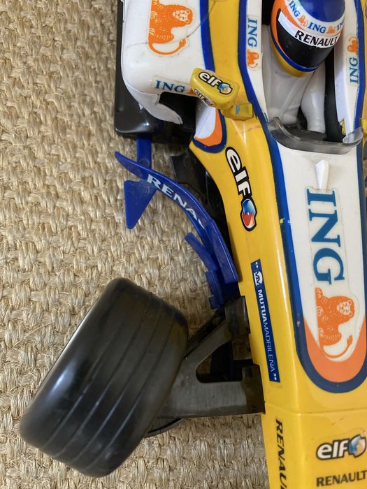 Carro Formula 1 Renault Elf Ing Pepe Jeans
