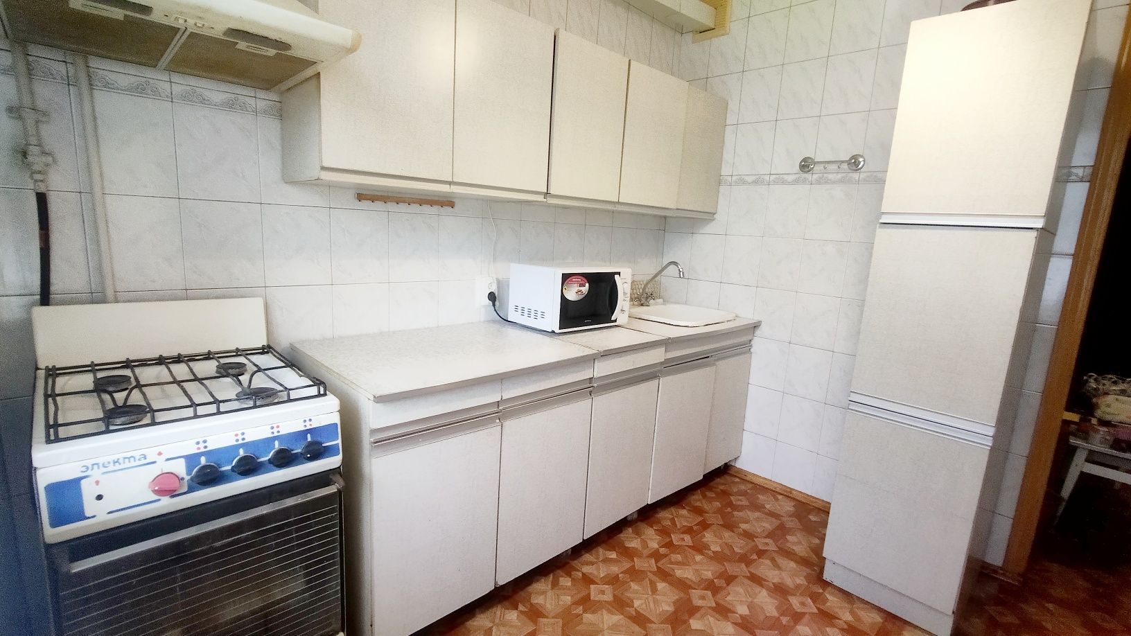Продам 1к біля ТРЦ Мануфактура