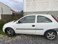 Opel corsa 1.7 turbo