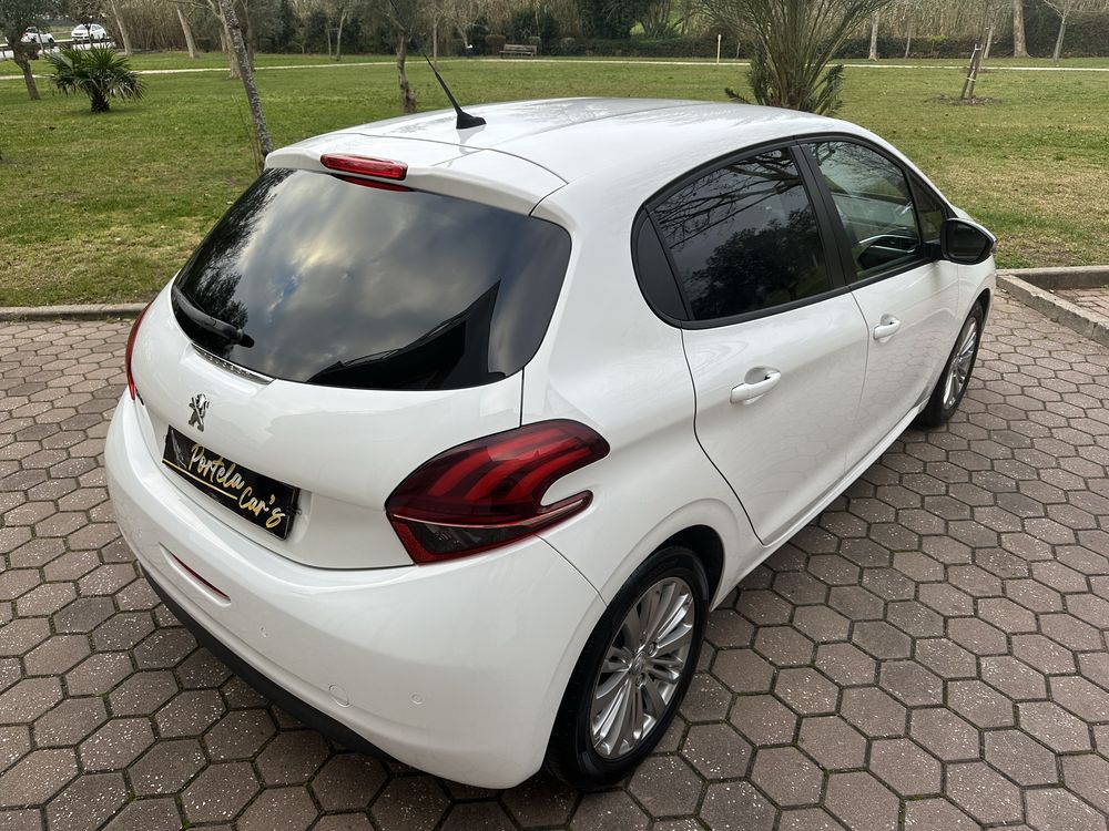 Peugeot 208 1.2 Puretech Style