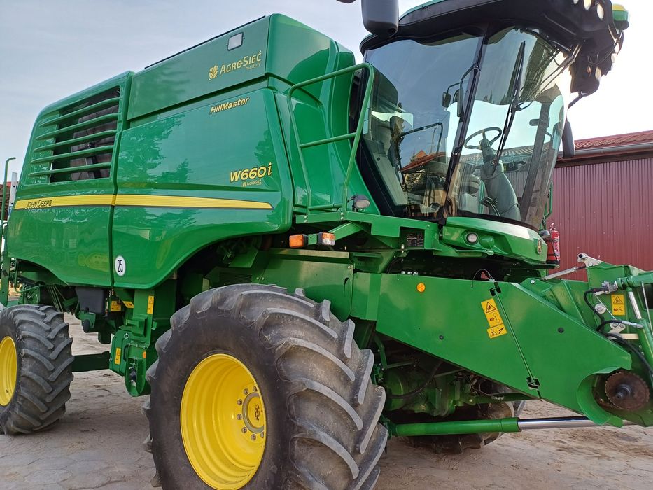 Kombajn zbożowy John Deere W 660i HM