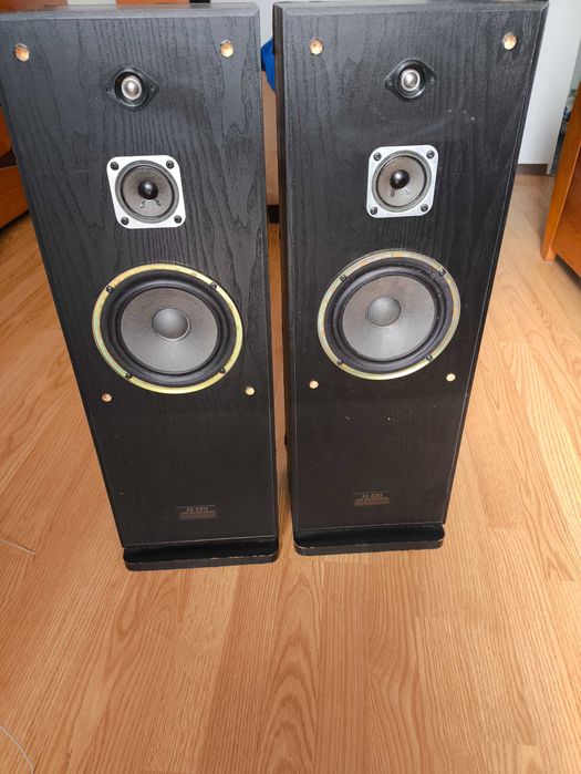 Colunas de chão Sony